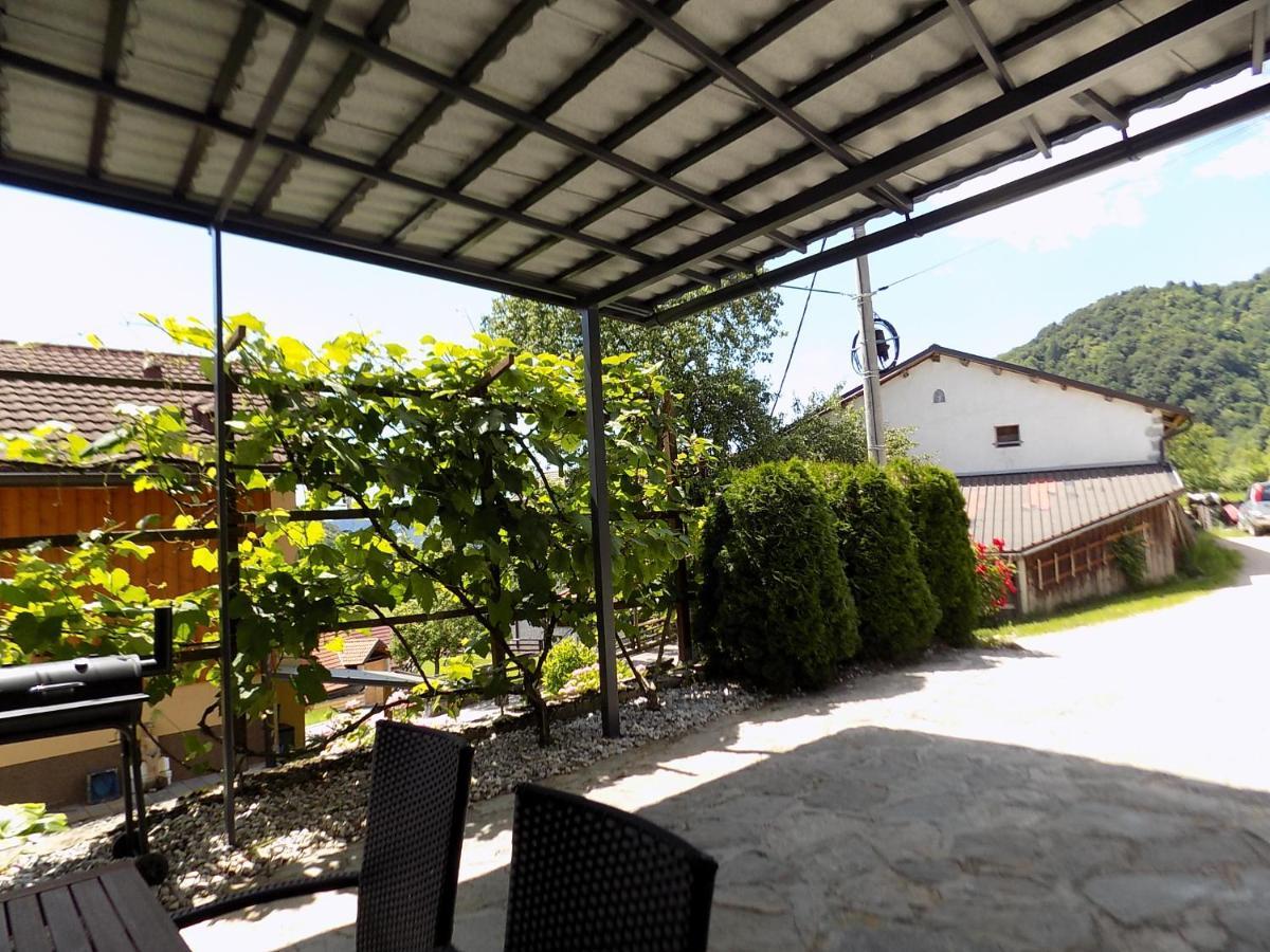 Apartment Pri Ruscu Tolmin Extérieur photo
